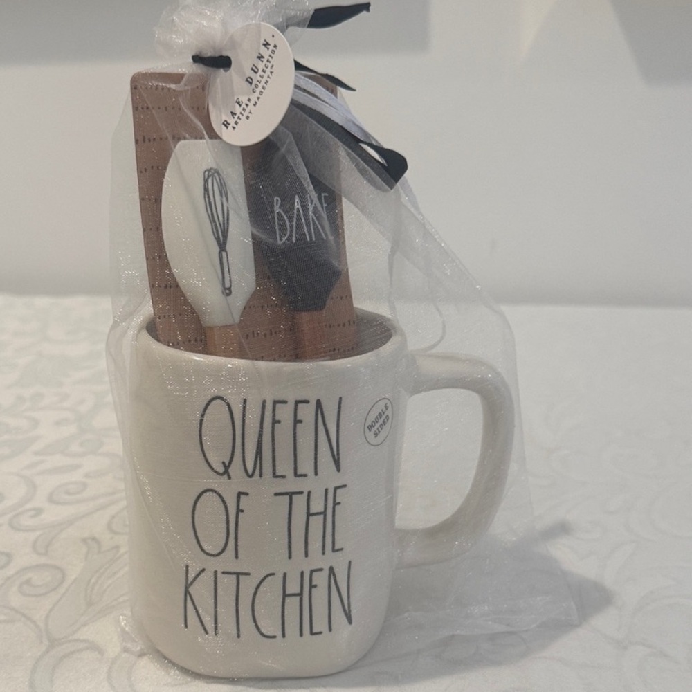 Queen of the Kitchen Mug Set by Rae Dunn - White and Brown